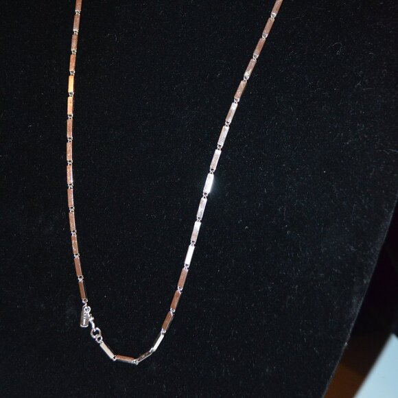 MONET Necklace Silver Tone Chain Blocked Rectangulars Linked Rings Fastener 15' - Picture 9 of 9